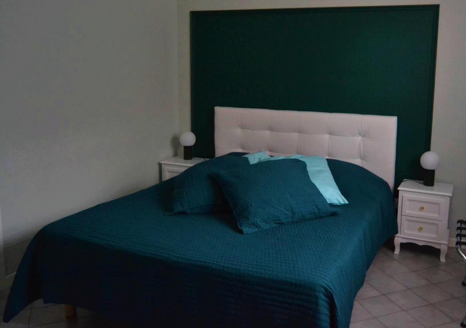 Bed and Breakfast Le Domaine Des Gemmes Tissey Esterno foto